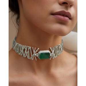 Collar fino tipo gargantilla - Diseño de cruces - Product Image 2