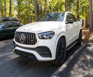 Offre exceptionnelle : Mercedes-AMG GLE 53 Coupé 2021 d'occasion, propre et prêt à être expédié - Product Image 1