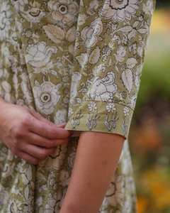 Robe en coton imprimée à la main Melissa Floral, style bohème, décontractée, pour occasions spéciales - Product Image 4