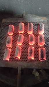 ที่มีคุณภาพสูงราคาที่ดีที่สุดจากอินโดนีเซียเถ้าต่ำกะลามะพร้าวถ่าน Shisha - Product Image 2