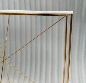 Table rectangulaire console en acier inoxydable avec marbre blanc naturel régulier et structure revêtue de dépôt physique en phase vapeur (PVD) - Product Image 3