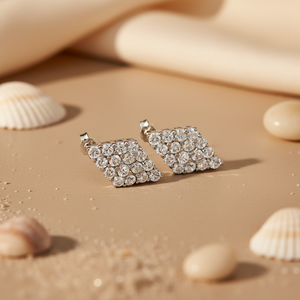 Boucles d'oreilles clous tendance en argent avec zircone cubique, formes papillon et fleur en or 14k/18k pour femme, pour fiançailles - Product Image 1