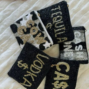 Monedero Clásico con Cuentas, Diseño con Cuentas Más Vendido, Monedero para Mujer, Ideal para Regalo, Disponible a Bajo Precio - Product Image 1