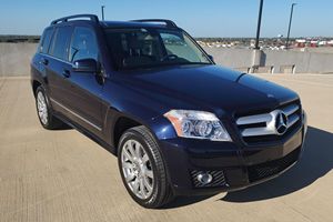 Mercedes-Benz GLK350 d'occasion en excellent état, modèle 2011 - Product Image 1