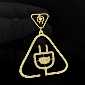 Collier pendentif hip-hop glacé en acier inoxydable plaqué argent personnalisé avec des perles de diamants - Product Image 1