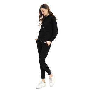 Chándal apilado duradero y elegante para mujer: ideal para la moda, el fitness y el uso diario - Product Image 1