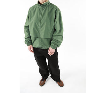 Veste coupe-vent à capuche pour homme avec logo personnalisé OEM Veste imperméable et coupe-vent pour la gymnastique en plein air Méthode de tissage en cours d'exécution Personnaliser entièrement - Product Image 2