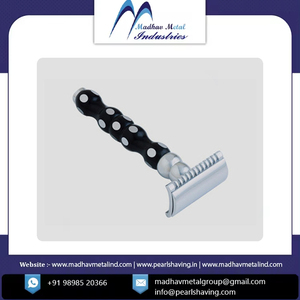 Compre maquinilla de afeitar de seguridad Nuevo diseño Maquinilla de afeitar de seguridad de doble filo de metal disponible al precio más bajo - Product Image 2