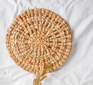 2024 manteles individuales de jacinto de agua tejidos naturales personalizados al por mayor mantel de cena trenzado hecho a mano antideslizante - Product Image 2