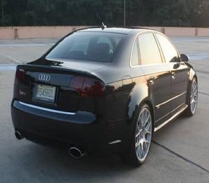 Usado cuidadosamente 2007Auddi _ R-S4 Seddan - Product Image 2