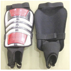 HAUTE QUALITÉ SHINGUARD SOCCER SHIN PADS NOIR SPORTS ESPINILLERAS FOOTBALL SHIN GUARD FOOTBALL PROTECTEURS PROTECTION DE LA CHEVILLE GENOU - Product Image 5