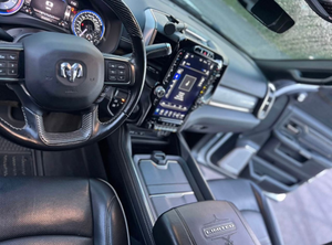 SUV cabine robuste d'occasion 2024 |   Électrique |   Gauche |   R18 |   Transmission automatique |   Véhicule familial/de travail 7 places, 4 portes, pleine grandeur | - Product Image 3