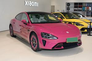 SU7 Premium Berline Électrique d'Occasion, Volant à Gauche, Jantes R19, 220kW, Propulsion Arrière, Autonomie CLTC 700km, Recharge Rapide 350km en 15 min, Coefficient de Traînée 0.195Cd - Product Image 2