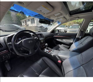 Prístino limpio 2013 Infiniti G37 Sedan - Product Image 3