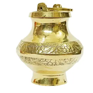 Latón Pooja Lota Diseño personalizado Latón puro Lota Corte de diamante Latón Kalash Oro Auténticos accesorios religiosos hindúes - Product Image 1
