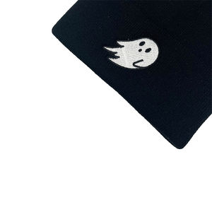 Chapeau en tricot chaud tendance automne-hiver avec broderie fantôme, bonnets amusants pour couples, chapeau de ski pour la scène de plage - Product Image 4