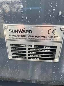 รถขุดขนาดเล็กแบบตีนตะขาบ Sunwardds SWE90UF ปี 2023 พร้อมเครื่องยนต์ Kubota และชิ้นส่วน Huade ปั๊มและมอเตอร์กำลังขุดสูง - Product Image 6