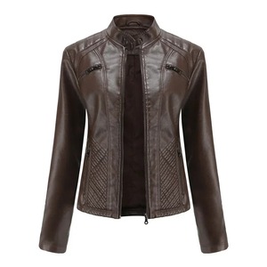 Chaqueta de cuero PU de motociclista clásico para mujer, abrigo básico ajustado con cremallera de piel sintética, ropa de abrigo de lona teñida lisa con relleno de algodón - Product Image 3