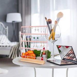 Présentoir de boucles d'oreilles en métal or rose à 4 couches et 88 trous Organisateur de plateau de bijoux pour boucles d'oreilles suspendues - Product Image 6