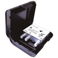 Amplificateur de mât UHF WEB STA-20D avec 1 entrée et 2 sorties, montage sur poteau, plastique durable, 470-694 MHz, gain de 30 dB, fabriqué en Italie