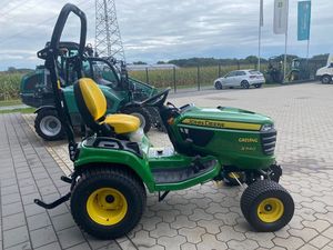 Nuevo Cortacésped Industrial John Deere X940 de Gasolina de 2 Tiempos y 224cc con Caja Recolectora y Mantenimiento Completo Disponible - Product Image 3