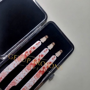 GETUP BROSONS IMPEX Nouvelle pince à cils incurvée en acier inoxydable durable de 10 mm avec pointe dentelée et lisse pour une prise parfaite, style Halloween - Product Image 3