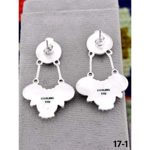 Boucles d'oreilles pendantes élégantes en argent sterling et pierres blanches faites à la main du sud-ouest, design sur tige - Product Image 4