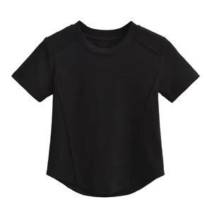 Venta al por mayor de alta calidad de cuello redondo logotipo personalizado de color sólido pullover 100% algodón transpirable manga corta Curvy Hem camiseta de mujer - Product Image 5