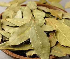 Organic Ad Hoc <b>Dried</b> Bay Leaves Powder Raw Processed with Rose-<b>Dried</b> Method Category <b>Dried</b> <b>Flowers</b> & Plants - Product Image 3