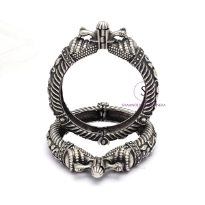 Bracelet en argent antique, design éléphant oxydé, ouvrable, style Kada, bijoux ethniques indiens, style Rleajasthani Banjaran, cadeaux - Product Image 4