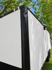 Solution clé en main 2021 Southern Dimensions 8.5' x 24' pour la distribution mobile de nourriture et de boissons froides - Product Image 2