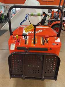 Tractor de Ruedas Canycom Serie SC75 2026 con Motor, Caja de Cambios y Bomba - Product Image 3