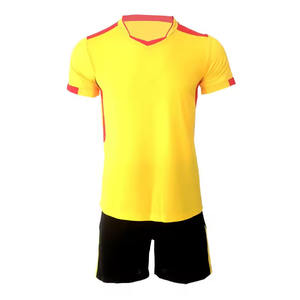 Conjunto completo de alta calidad, uniforme de camiseta de fútbol de tela sublimada, más vendido en todos los tamaños, conjunto de uniforme de fútbol disponible - Product Image 6