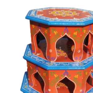 Juego de 3 taburetes Chowki de ocho lados de hierro pintado decorativo para la decoración de la sala de estar del hogar - Product Image 3