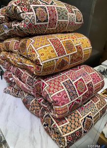 ผ้าทอพิมพ์ลายทางผ้าเรยอน100% สำหรับเด็กผู้ชายเด็กผู้หญิงเสื้อผ้าสำหรับชุดเดรสจาก Raghuveer 45S * 45S สร้างสรรค์