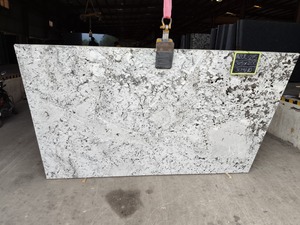 High Quality South Viscon White Granite Slab Polished Surface Finish Natural Stone for Kitchen <b>Countertops</b> - Product Image 4