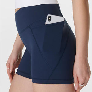 กางเกงขาสั้นออกกำลังกายเอวสูงยืดหยุ่นสำหรับผู้หญิง ผ้าสี่ทิศทาง ระบายอากาศ แห้งเร็ว ผลิตในปากีสถาน - Product Image 5