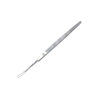 Boucle de lentille de chirurgie oculaire Longueur de boucle 134 mm Instruments de chirurgie ophtalmique Boucle de lentille Pince pour les yeux Boucle de lentille de chirurgie