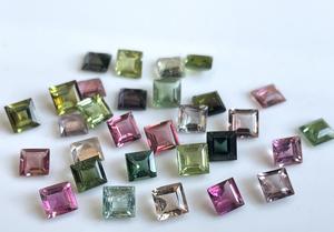 Tourmaline multicolore naturelle coupe carrée 4mm à facettes de qualité supérieure-Coupe carrée en tourmaline multicolore en vrac - Product Image 3