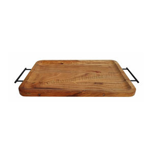 Elegante bandeja de servicio Rectangular de madera de color con acabado de madera natural personalizada hecha a mano con asas de metal para cocina y comedor - Product Image 1