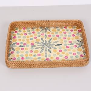 Plateau de service rectangulaire en nacre écologique avec motif de points de couleur en rotin, fait à la main, en vrac, pour la cuisine, le restaurant et le café - Product Image 2