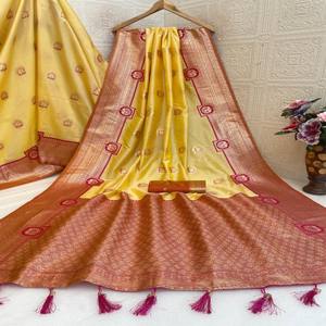 Sari de Seda Suave Banarasi VASTRA COTTAGE Kanchipuram con Pallu en Contraste, Sari de Seda Premium para Fiestas y Bodas - Product Image 5