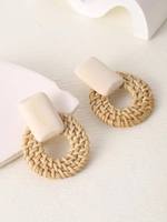 Top Tendance Unique Style Bohème Léger Été Rotin Goutte Boucle D'oreille pour Cadeau et Beauté pour Dames Fabriqué au Vietnam