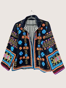 Vêtement d'extérieur d'hiver pour femme, style bohème, en coton brodé, éco-responsable, Suzani, manches longues, col rond, longueur normale - Product Image 2