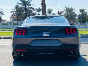 Ford Mustang EcoBoost Premium 2024, Coupé de Gasolina de 2.3L y 4 Cilindros, Transmisión Automática - Product Image 3