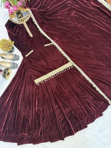 Elegante y Sofisticado Salwar Kameez de Tres Piezas en Tela Georgette Viscosa Pura con Bordado Jari y Pedrería para Bodas y Fiestas - Product Image 6