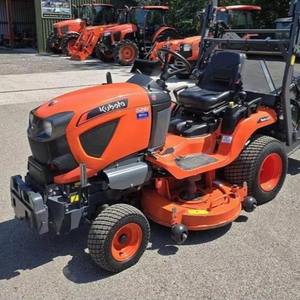 Tracteur de jardin diesel Kubota GR2120 21 CV, tondeuse autoportée, équipement pour pelouse - Product Image 3