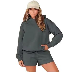 Costume femme 2 pièces sweat à capuche coton t-shirt et ensembles courts été t-shirt et short ensemble pour unisexe logo personnalisé nouveau Design - Product Image 4