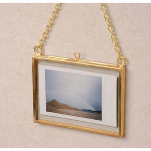 Cadre photo horizontal carré moderne à suspendre, couleur or, laiton, cristal, métal, bois, résine, miroir carré, décoration intérieure, mariage - Product Image 1