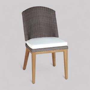 เก้าอี้ไม้สักแข็งในสวนสำหรับเก้าอี้รับประทานอาหารกลางแจ้งเฟอร์นิเจอร์ลานไม้ธรรมชาติสำหรับลานภายในร้านอาหารคาเฟ่และกิจกรรม - Product Image 1